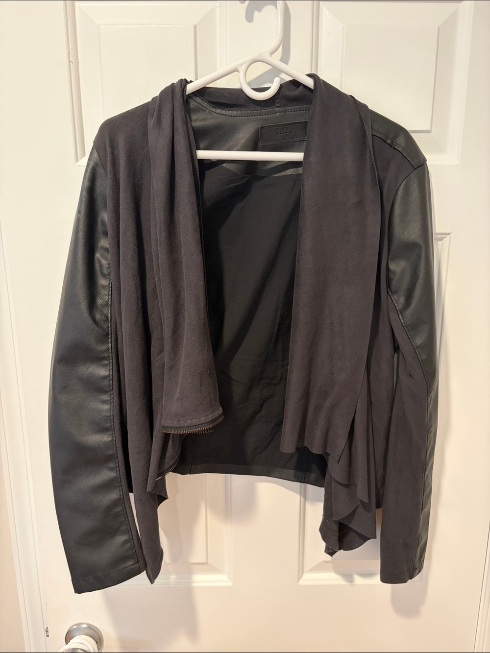 Women’s blank nyc leather jacket size L